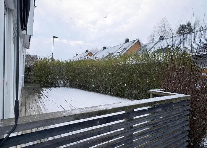 Appartement Cozy 2-bedroom Apartment, 5 Min From The Zoo - Towels & Bed Linen Included